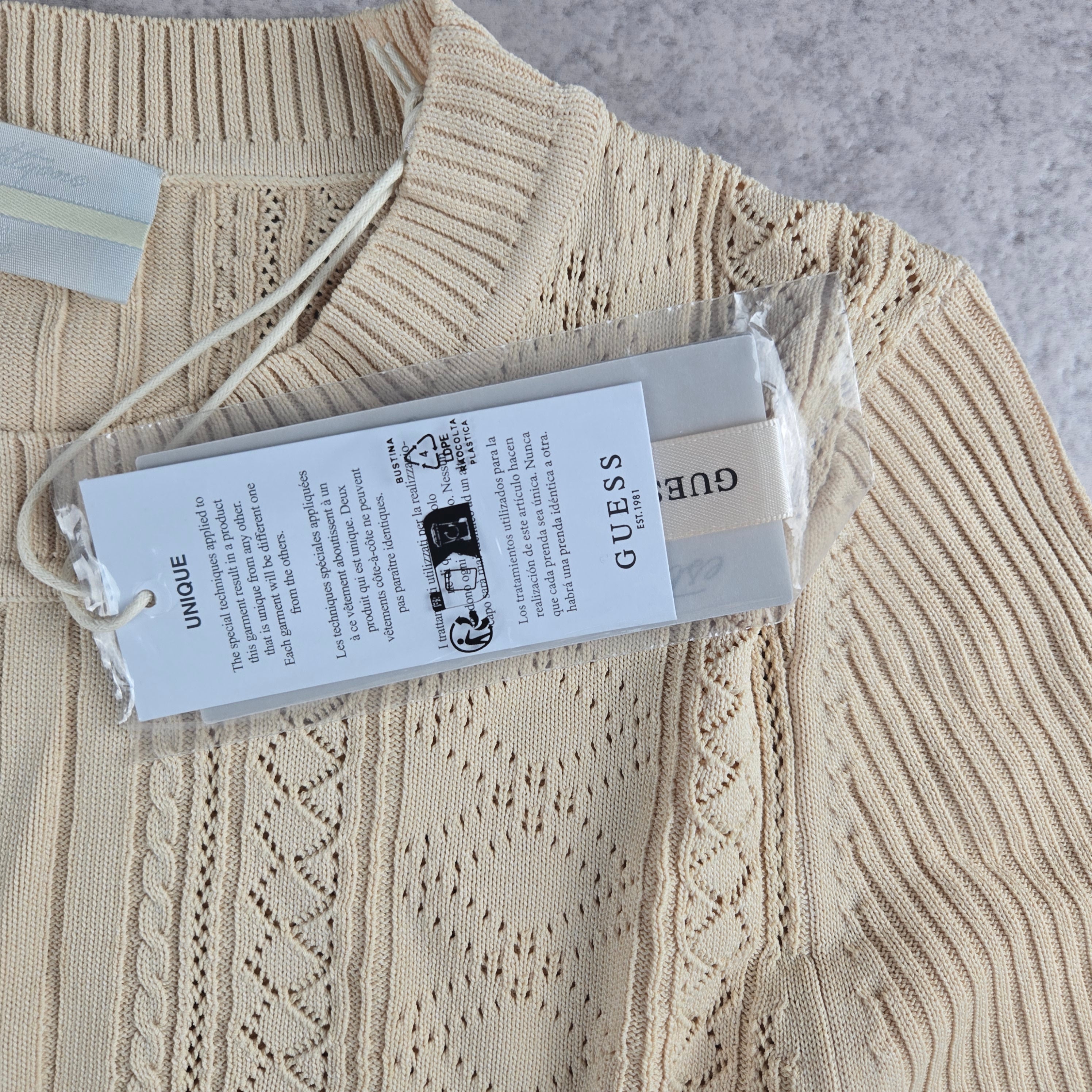 Pull Guess Femme – Neuf