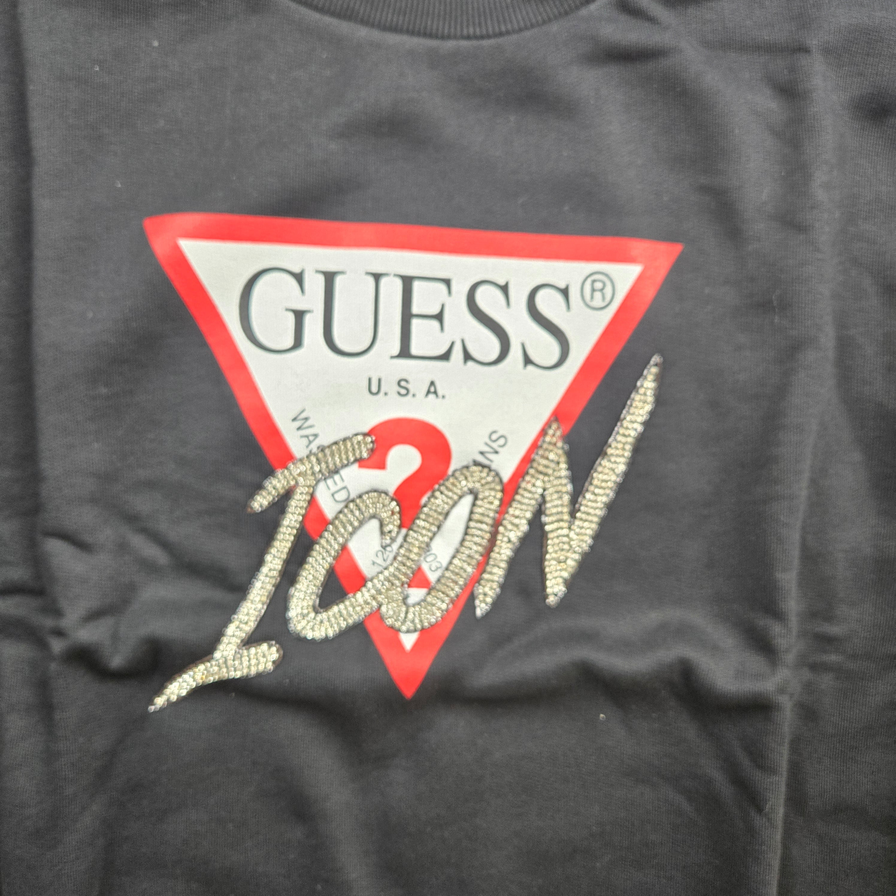 Sweat crop GUESS